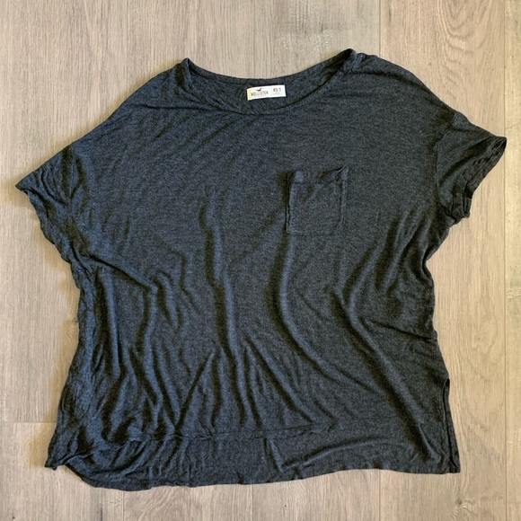 Hollister Gray T-Shirt Loose Fitted Size XS. L - Picture 2 of 5